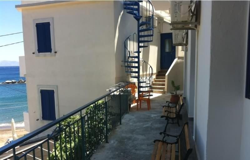 Aparthotel Lydia Mare Ágios Kírykos Esterno foto