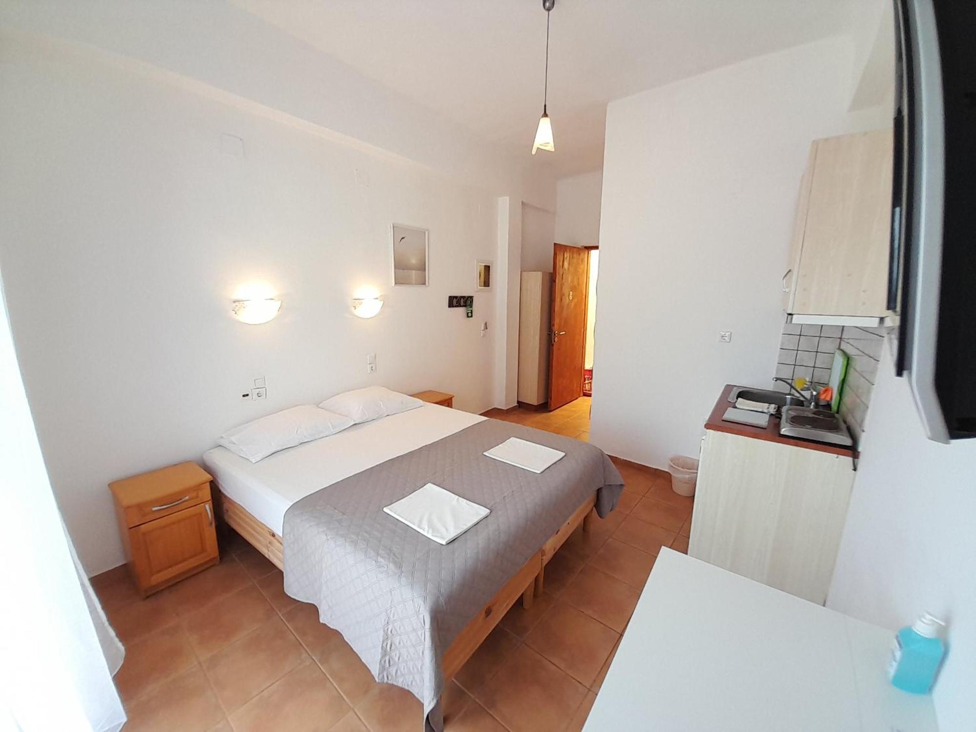 Aparthotel Lydia Mare Ágios Kírykos Camera foto